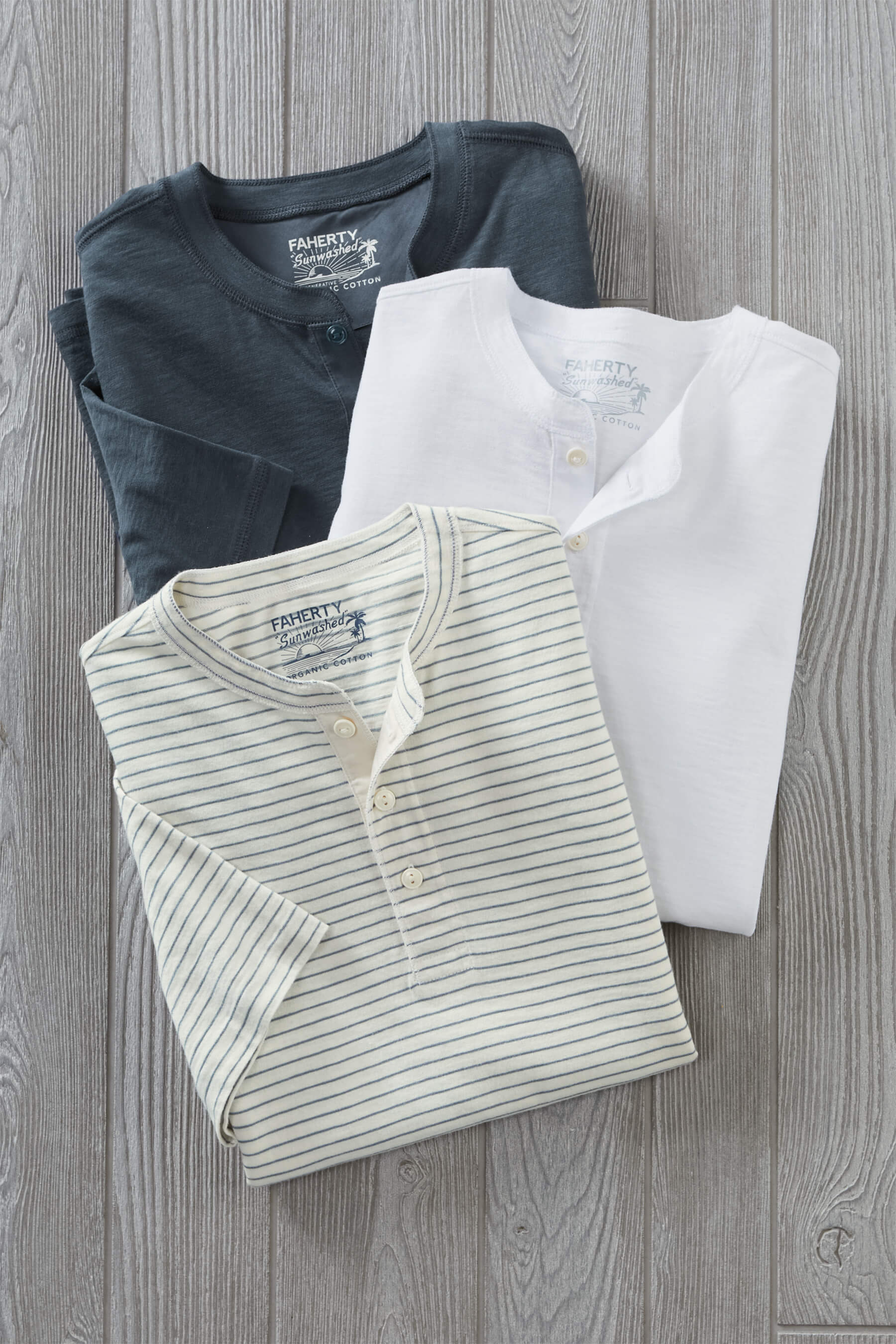 Faherty Short Sleeve Solid Sunwashed Henley